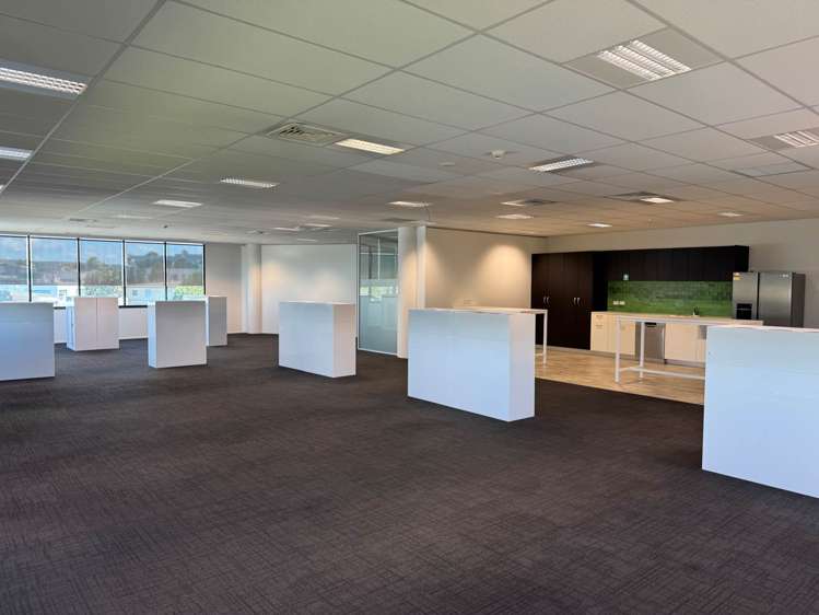 Unit 103/29 Apollo Drive Rosedale_3