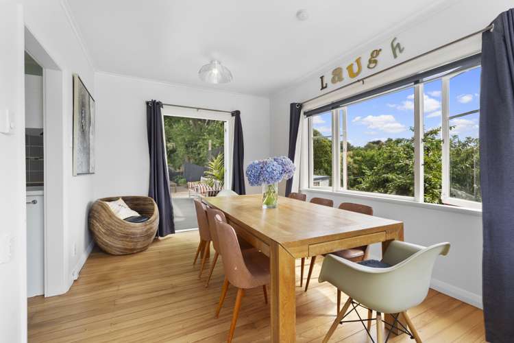 1 Goldsborough Avenue Raumati Beach_4