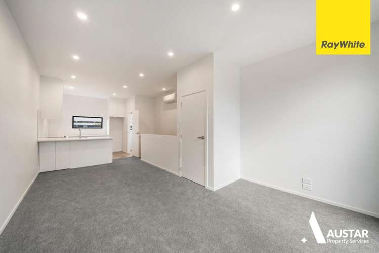  9 Meg Lane Glen Eden_2