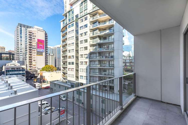 608/17 Vogel Lane City Centre_11