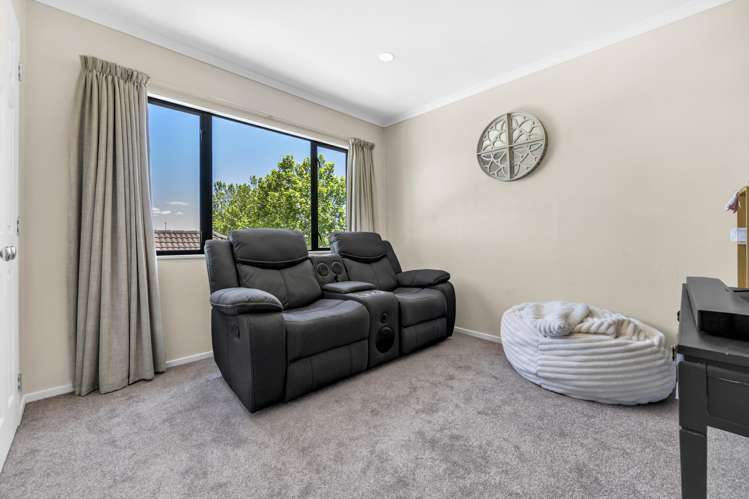 17 Macnean Drive East Tamaki Heights_22