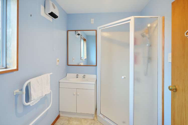 2/10 O'Briens Road Sockburn_9