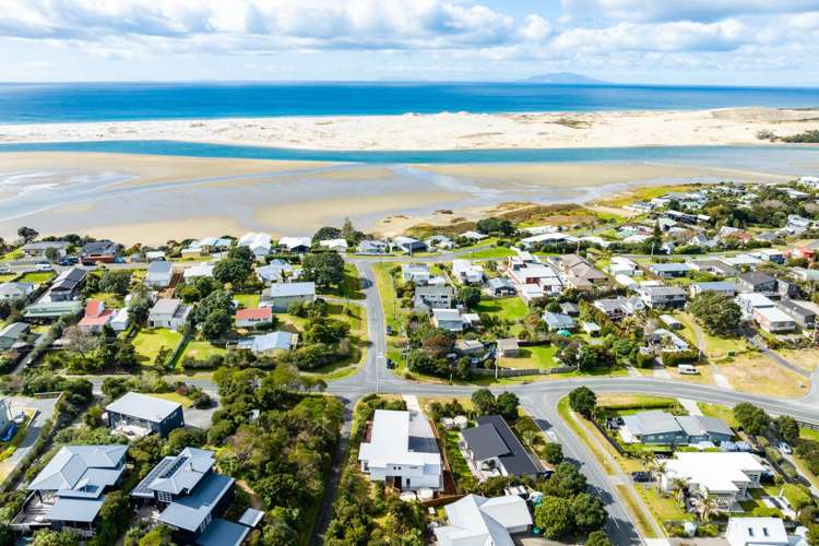 42 Moir Point Road Mangawhai Heads_25