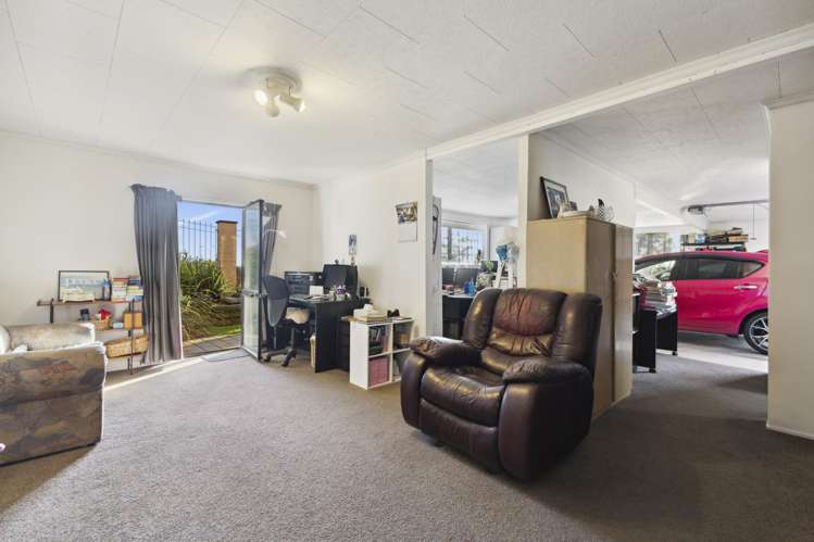 112 Burundi Avenue Clendon Park_13