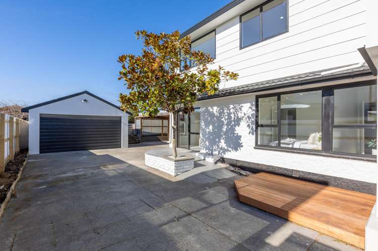 6 Greenhaven Drive Burwood_1