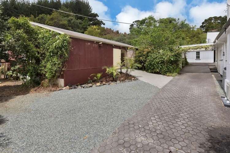 70 Awaroa River Road Abbey Caves_14