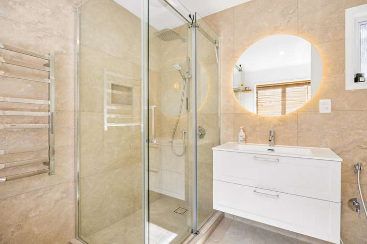 61 Cliff View Drive Green Bay_10