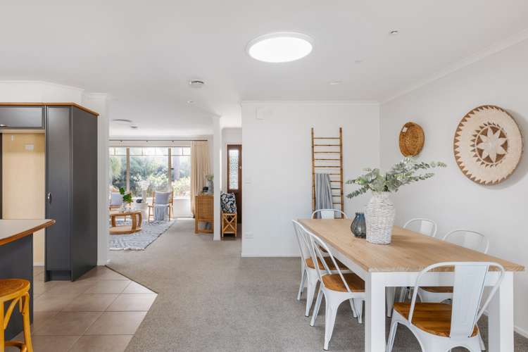 23 Serena Key Papamoa_10