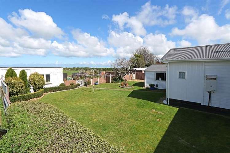 9 Manu Road Okaiawa_14