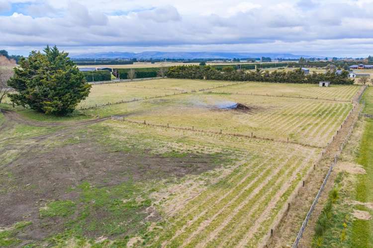 325 Curraghs Road Rolleston_19