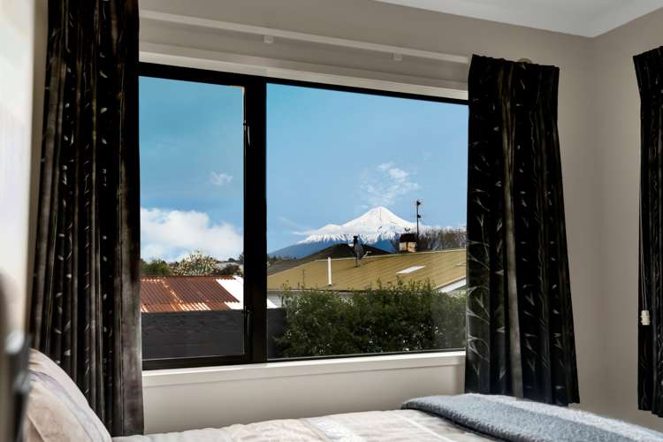 25 Ariel Street Stratford_17