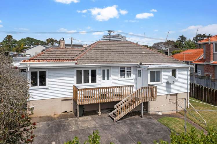 1/4 Napoleon Avenue Milford_16