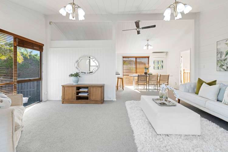 101 Sandspit Road Cockle Bay_23