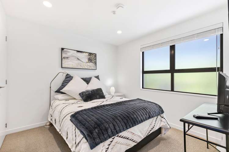 11/309 Wakefield Quay Stepneyville_14