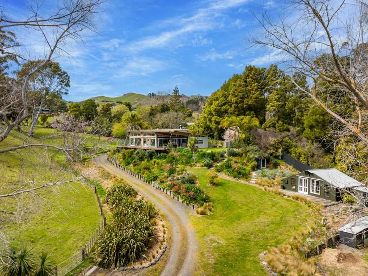 139 Tauroa Road Havelock North_26