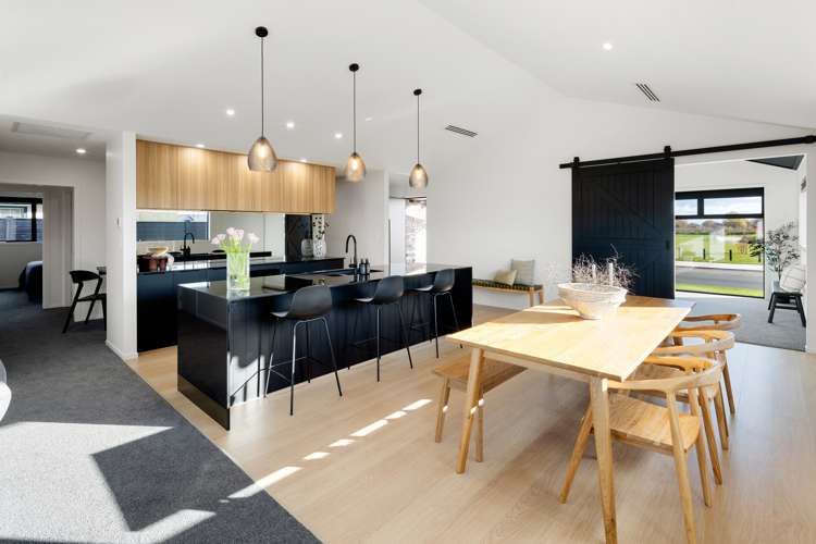 36 Isobel Hodgson Drive Cambridge_8