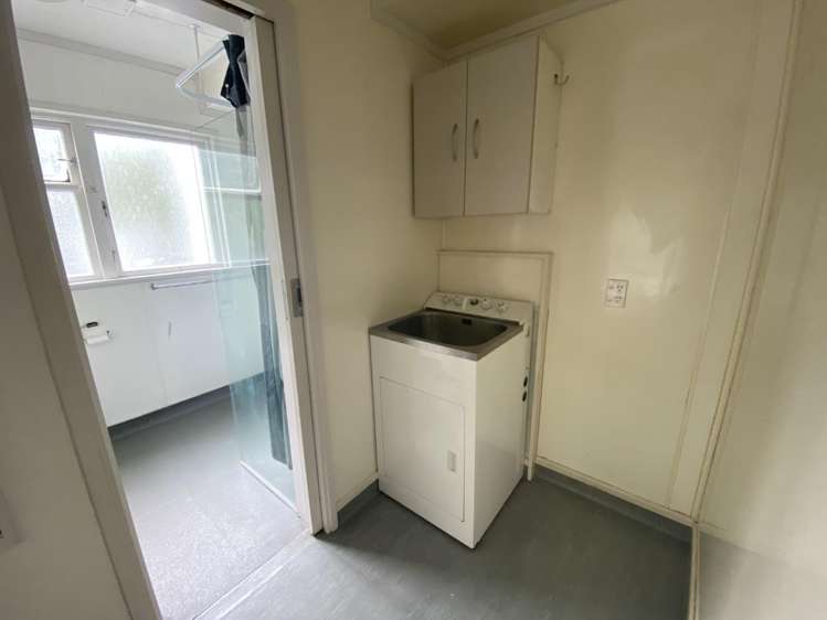 2/97 Farmer Crescent 1353_6