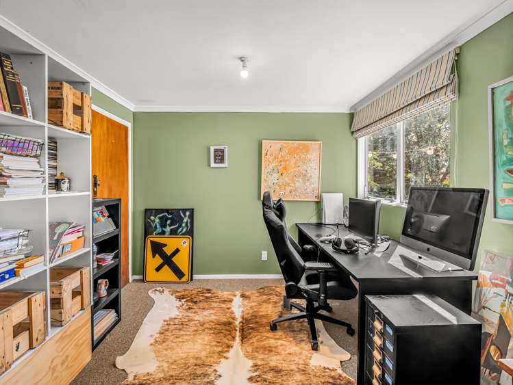 15 Godwin Crescent College Estate_20