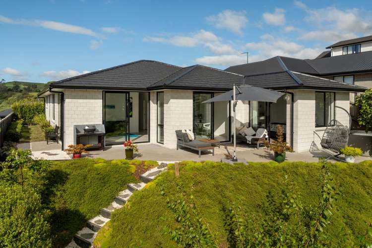 83 Adler Drive Ohauiti_12