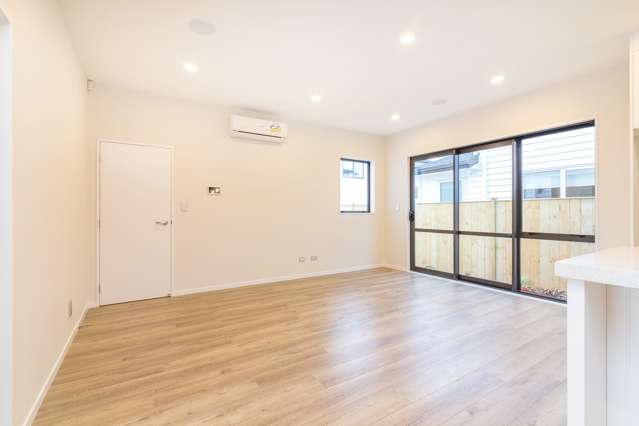 25 Fong Road Flat Bush_4