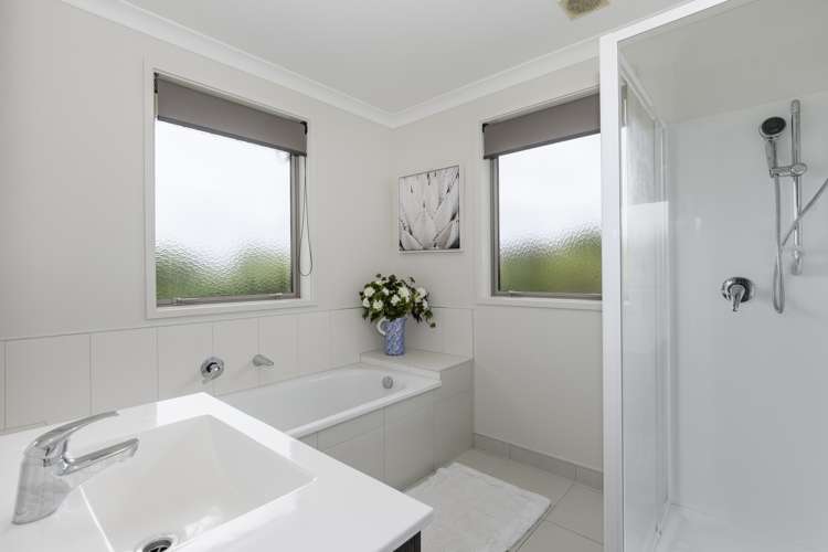 3 Betty May Drive Pyes Pa_17