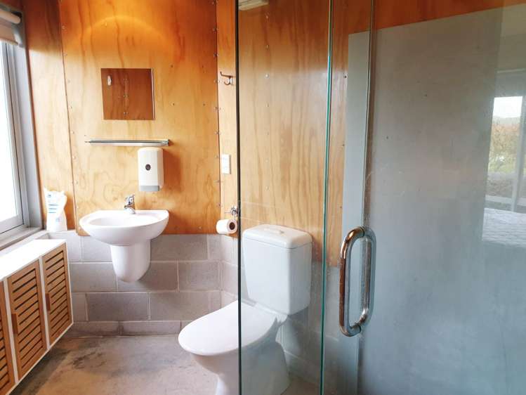 Vineyard Apt/217 Ngatarawa Road 10475_5