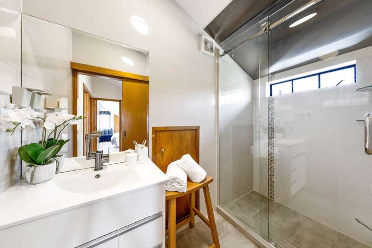 4 Eleanor Place Blockhouse Bay_16