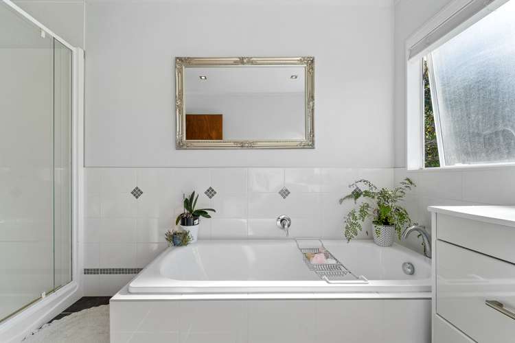 67a Polkinghorne Drive Manly_11