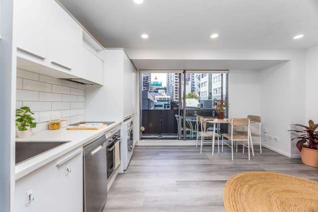 307/17 Vogel Lane Auckland Central_4