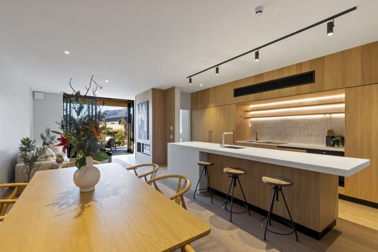 19/2 McKinlay Lane Jacks Point_2