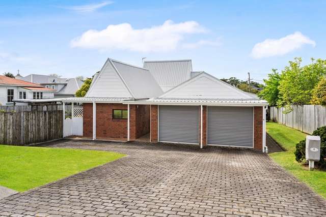 6 Fairfax Avenue Penrose_3