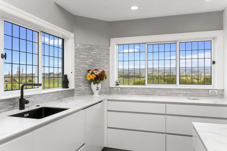 490 North Road Clevedon_5