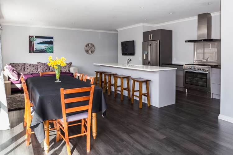 41 San Priamo Place Paraparaumu Beach_5