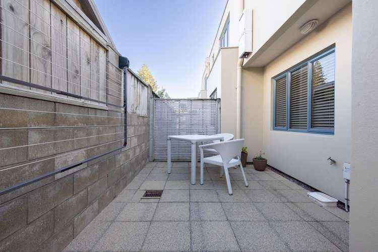 4/8 Victoria Road Mt Maunganui_18