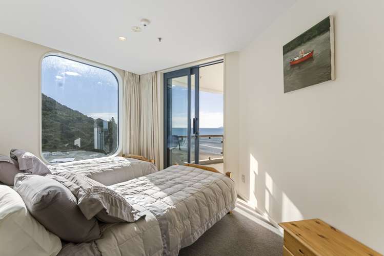 9A/1 Marine Parade Mt Maunganui_13