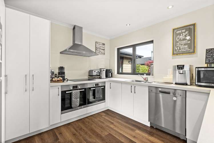 61 West Thompson Street Leamington_4