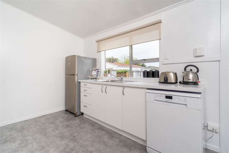 34 Chaucer Street Milton_6