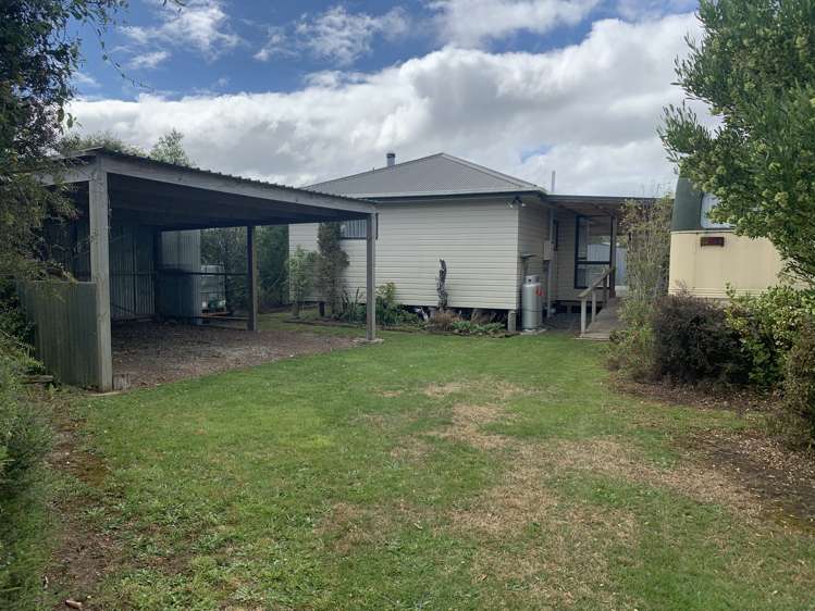 17 Wratten Road Owaka_16