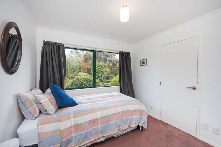 1233 Makino Road Halcombe_11