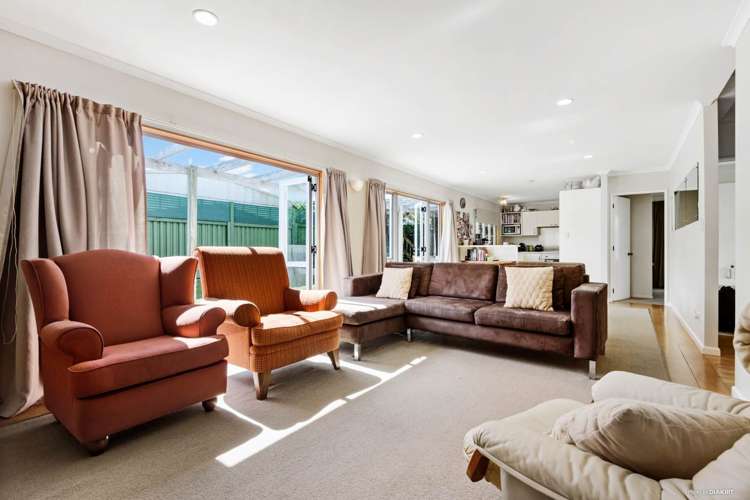 7a Stokes Avenue Te Atatu Peninsula_5