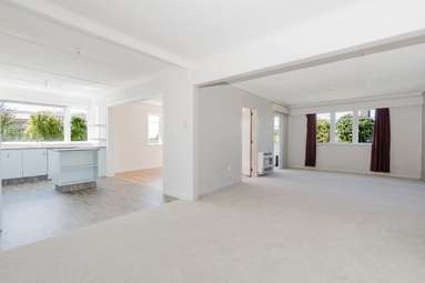 86 Dinsdale Road_1
