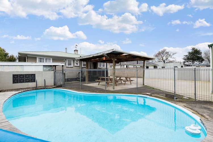 58 Kelvin Road Papakura_2