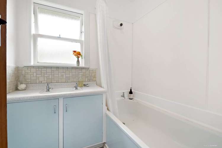 1/18 Merani Street Narrow Neck_9