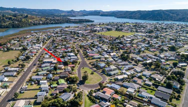 129 Lorraine Place Whangamata_19