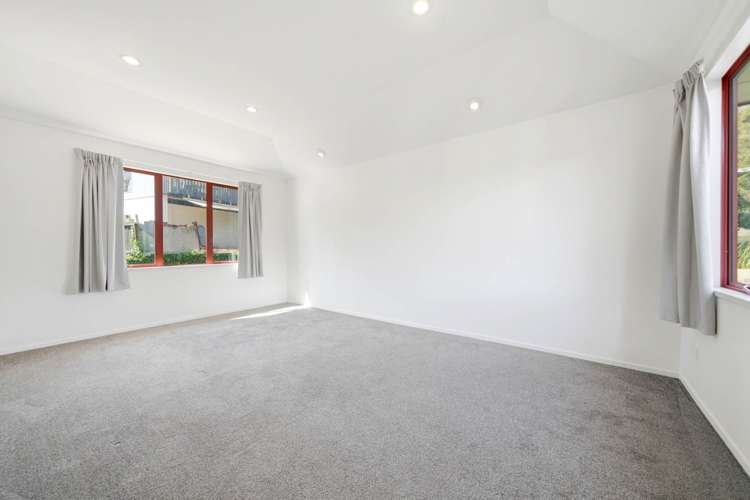 2/72 Heathcote Road Castor Bay_8