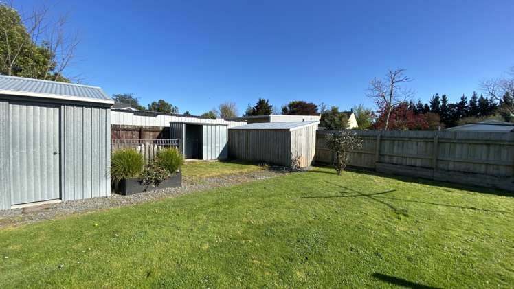 6 Colville Street Masterton_13
