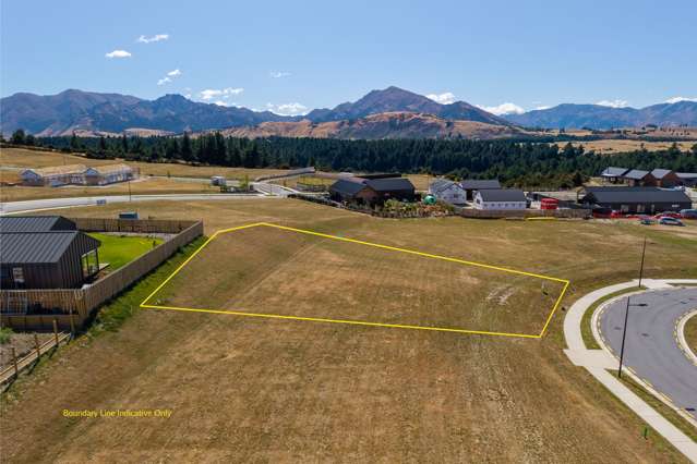 Expansive Titled Section with Stunning Views