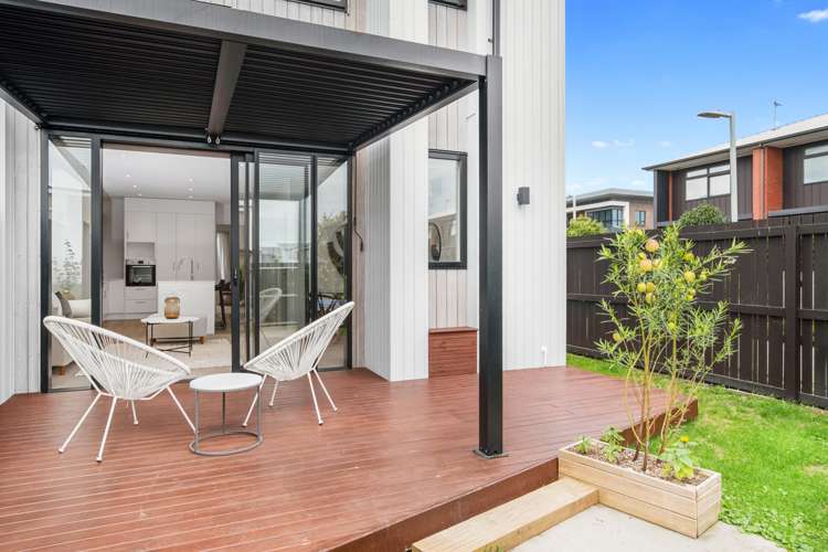 98 Clark Road Hobsonville_20