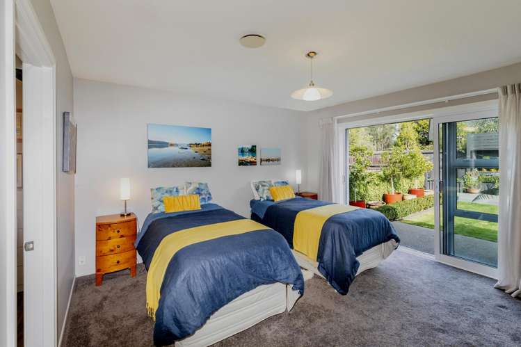 13 Alderson Avenue Hillsborough_15
