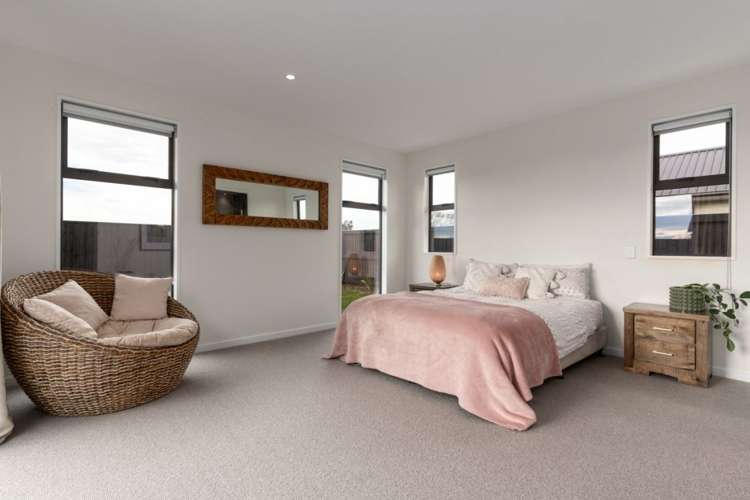 71 Halpin Drive Lincoln_14